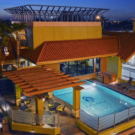 Hotel Calafia Mexicali Bagian luar foto