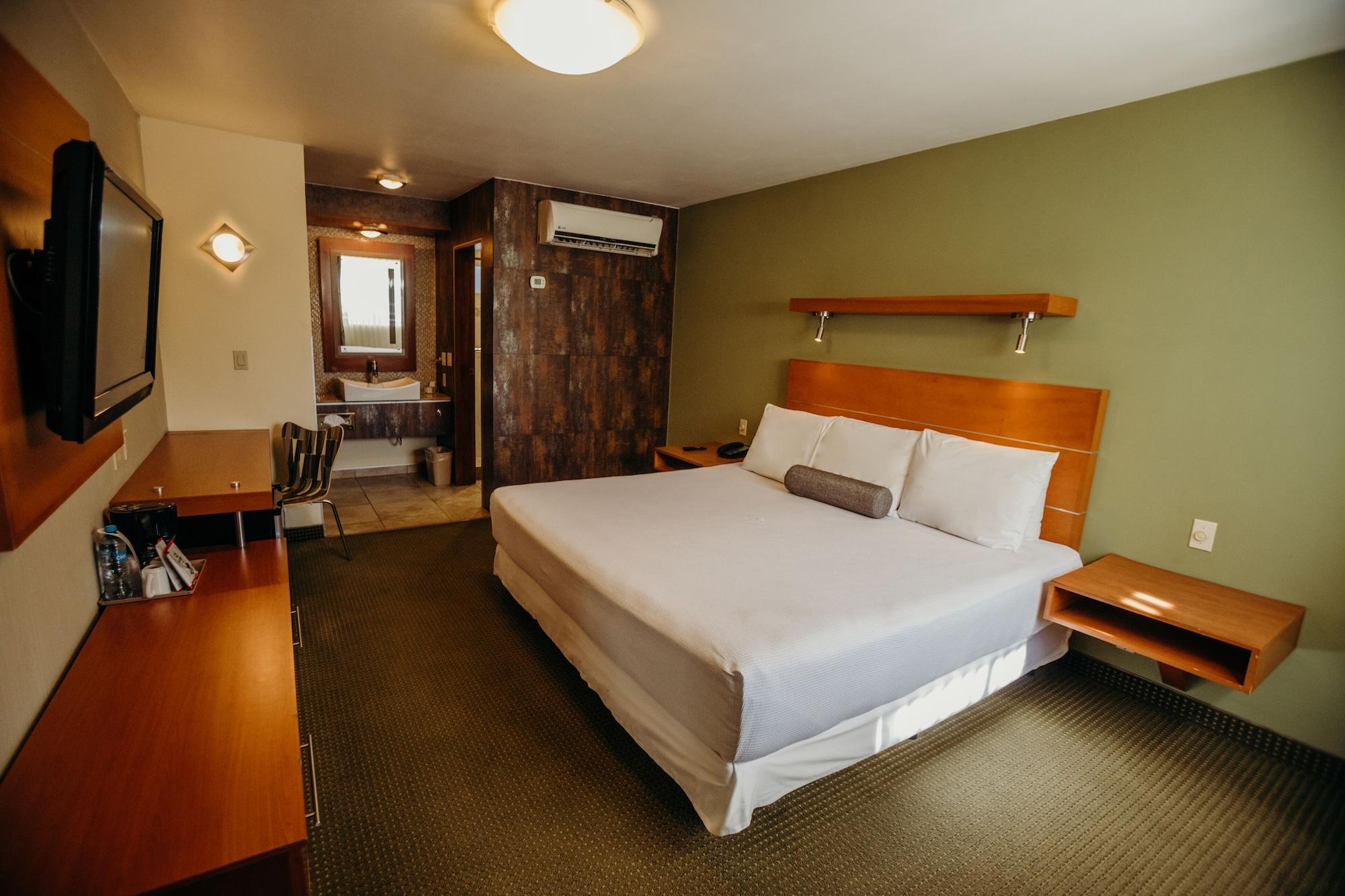 Hotel Calafia Mexicali Bagian luar foto