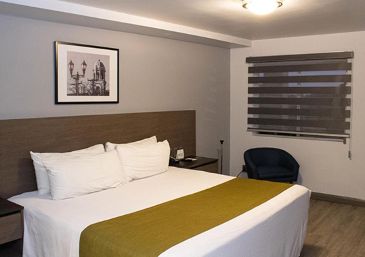 Hotel Calafia Mexicali Bagian luar foto